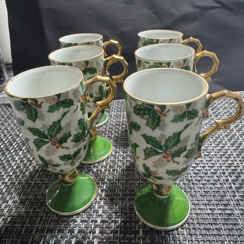 Elegant Holiday Mug Set with Gold Accents Inarco Japan Demitasse Gold Trim